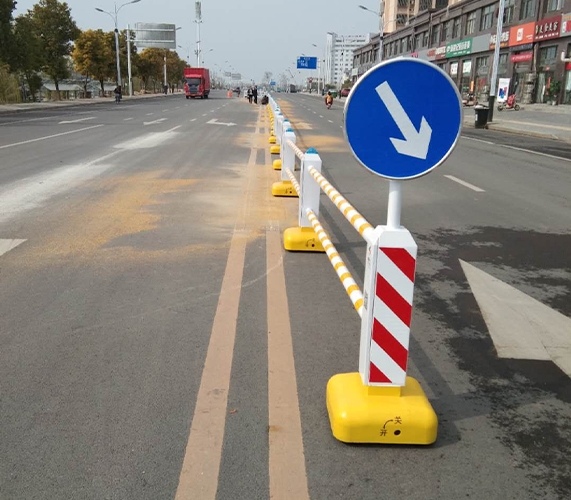 西藏道路划线